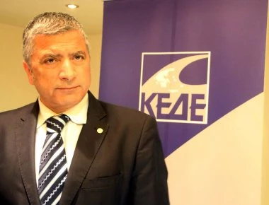 Πατούλης:«Προτεραιότητα αυτή τη στιγμή είναι η πλήρης κατάσβεση των πυρκαγιών»